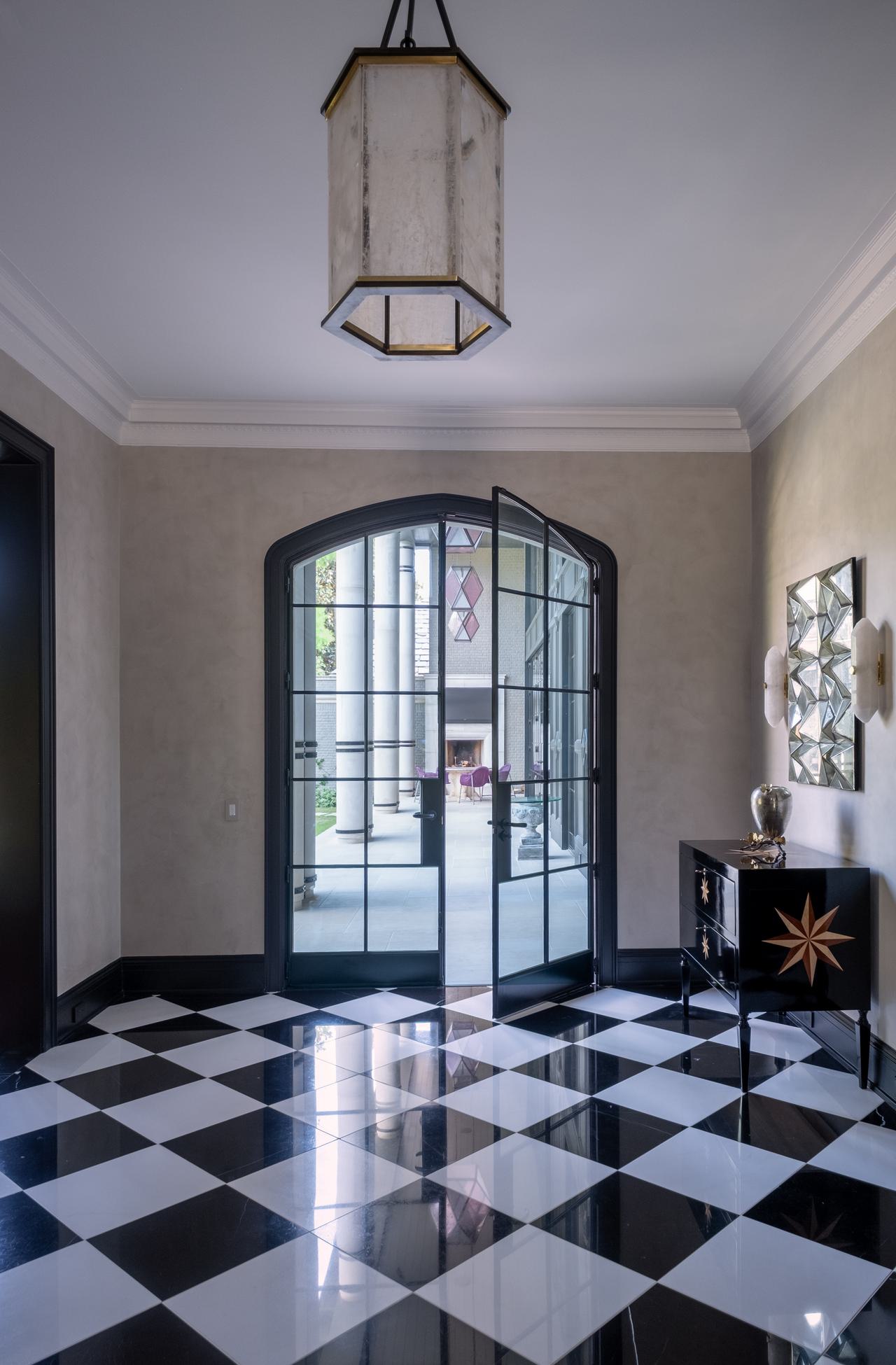 2023 WARE Hallway 02