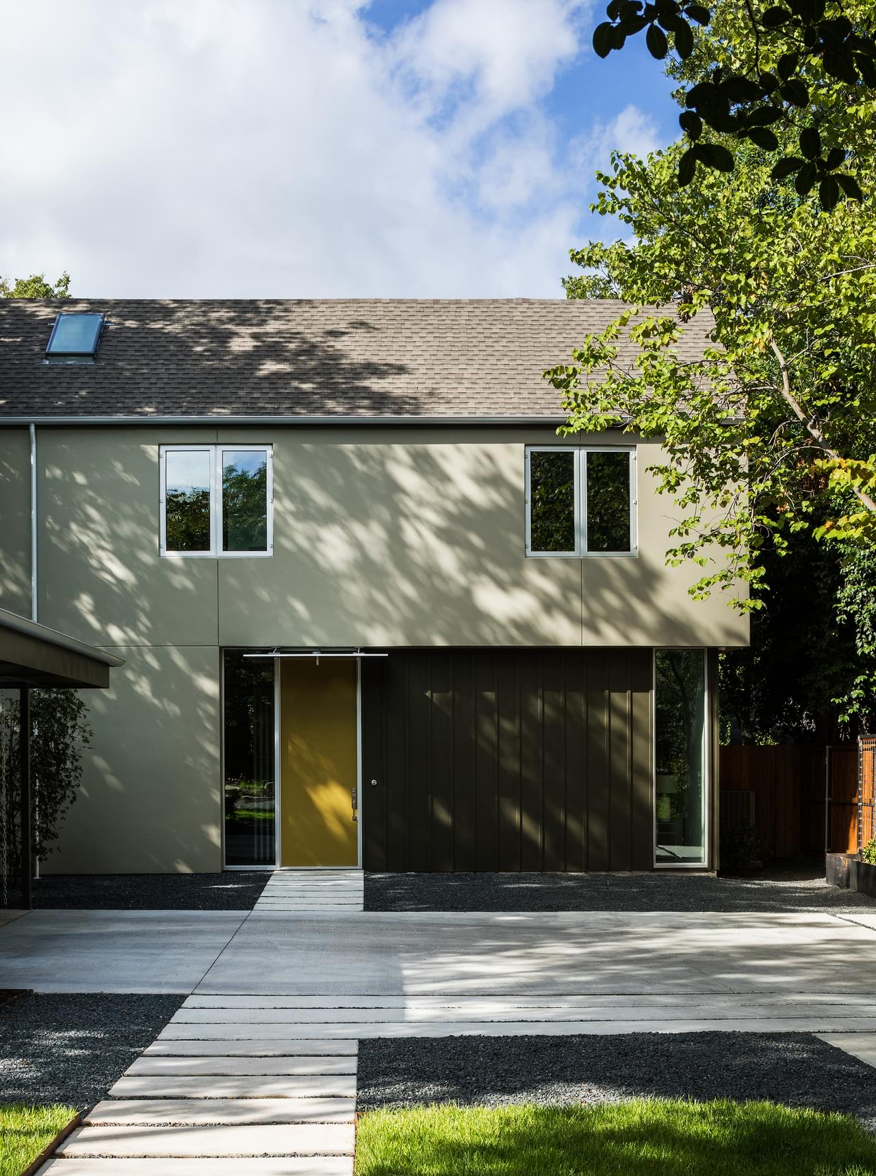 Brentwood Contemporary 02