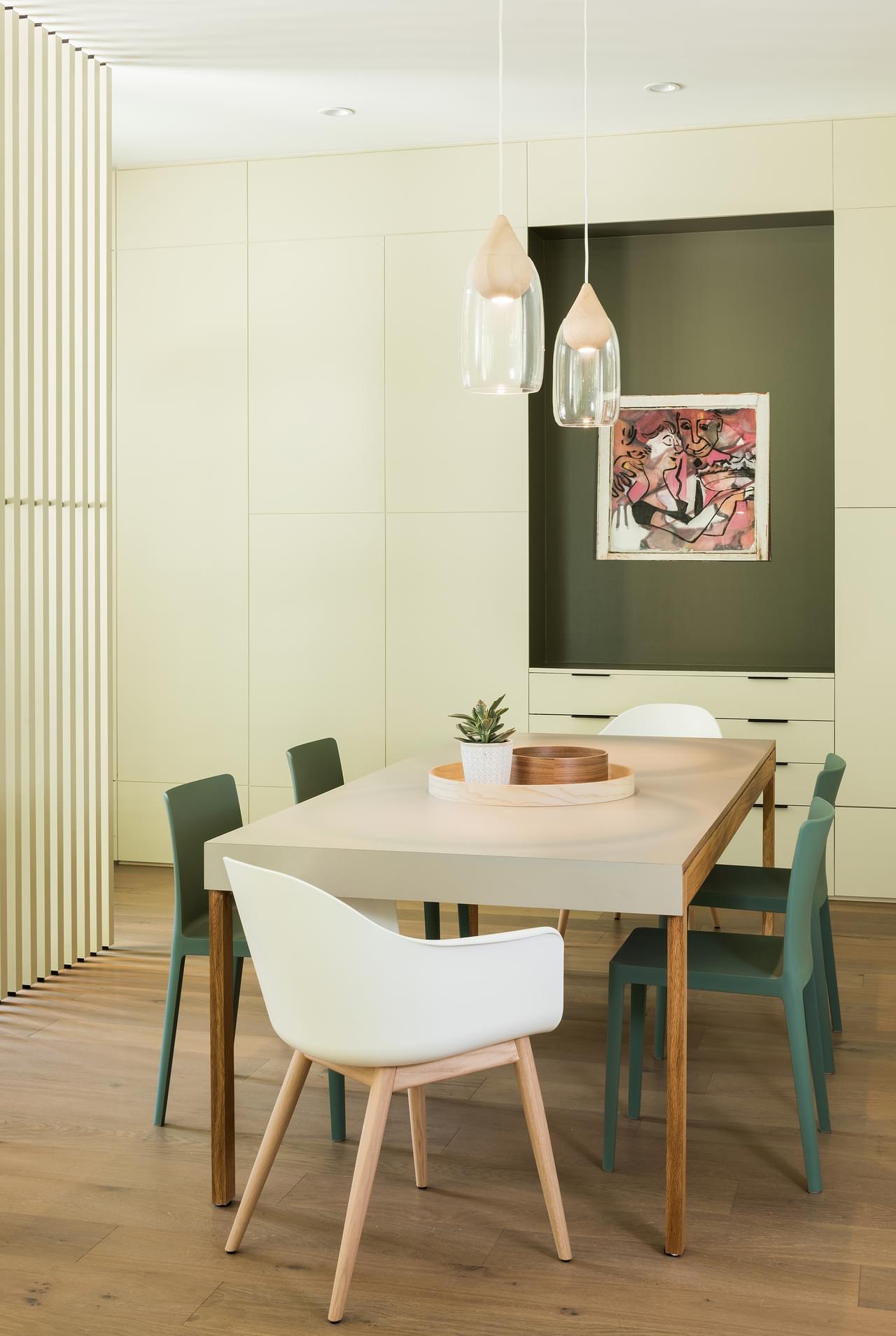Brentwood Contemporary 05