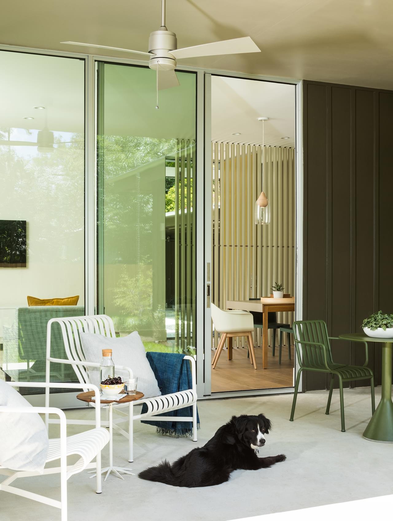 Brentwood Contemporary 09