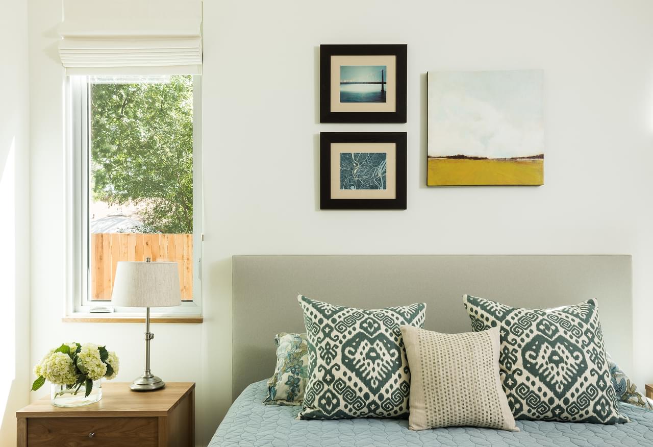 Brentwood Contemporary 13
