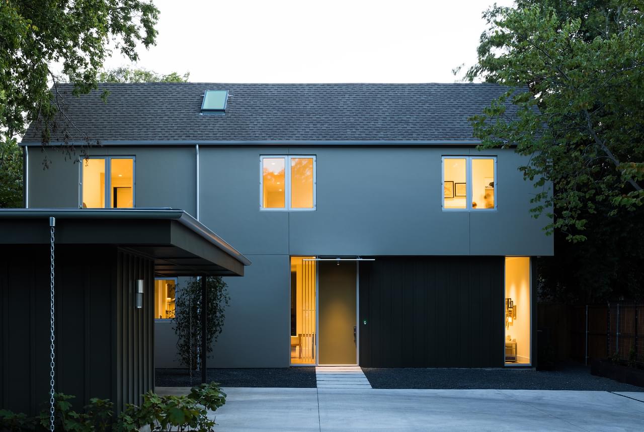 Brentwood Contemporary 21