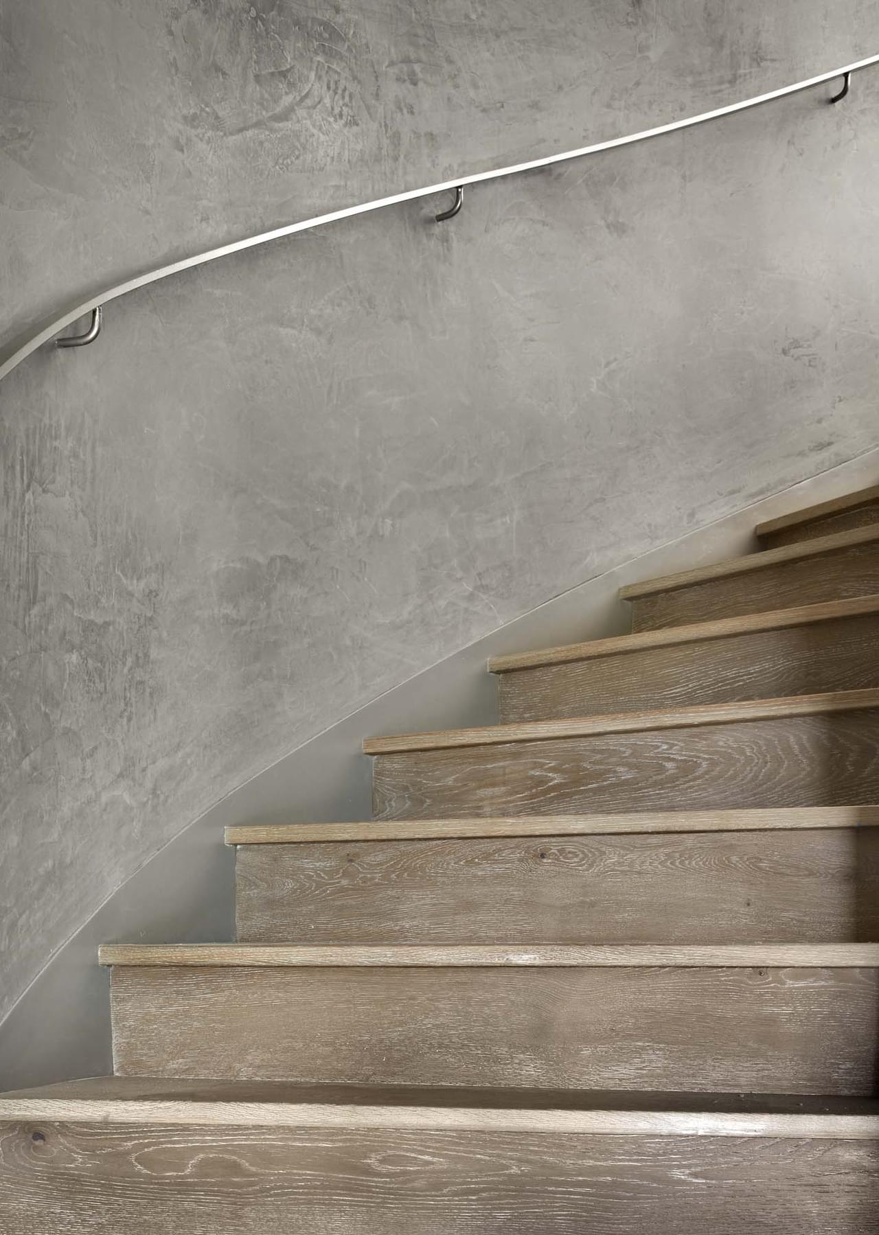 Modern Villa 11 Stairs
