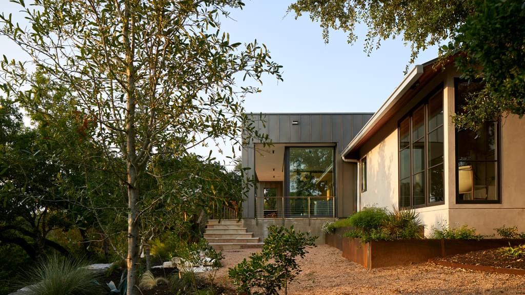 River Hills 15 Exterior